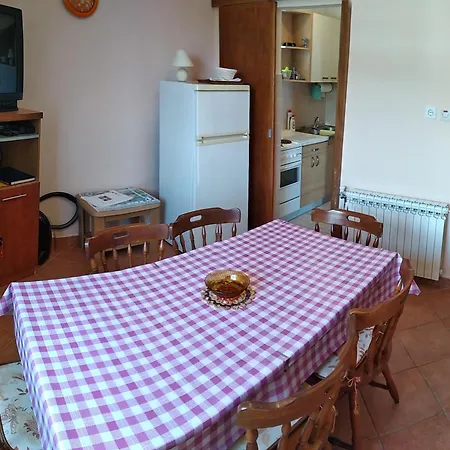 Apartment Ivo Veliko Brdo Makarska