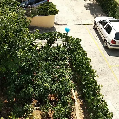 Apartment Ivo Veliko Brdo Makarska